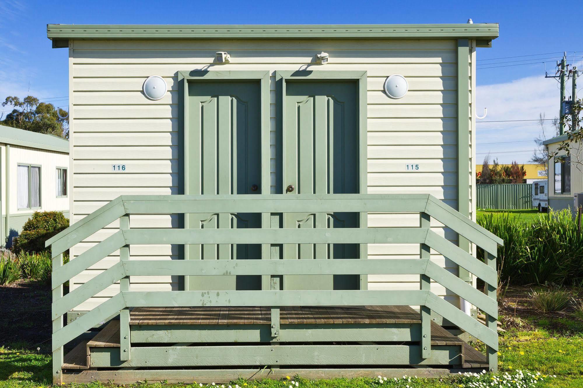 Sandhurst Motel Carrum Downs Exterior foto