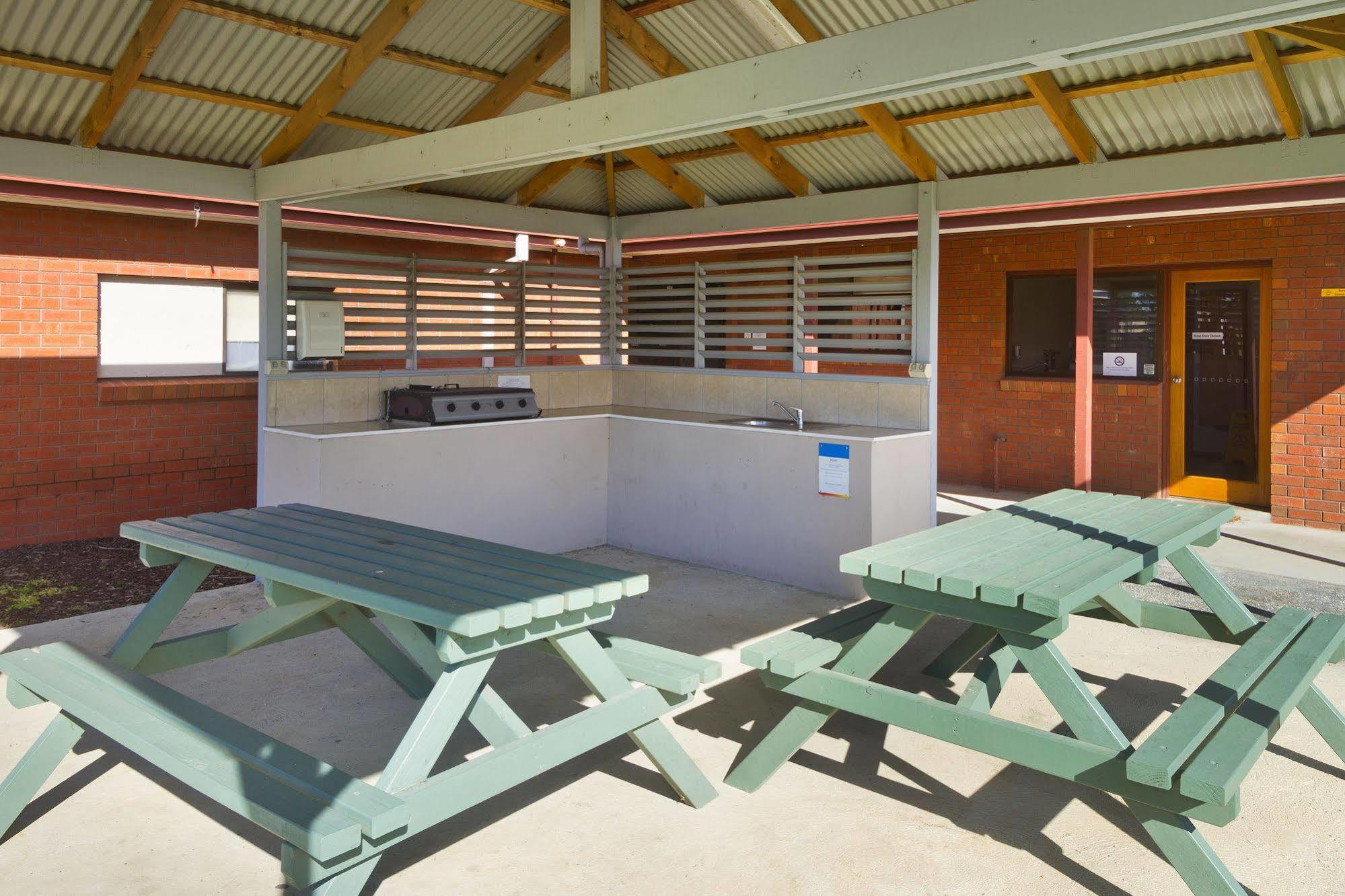 Sandhurst Motel Carrum Downs Exterior foto